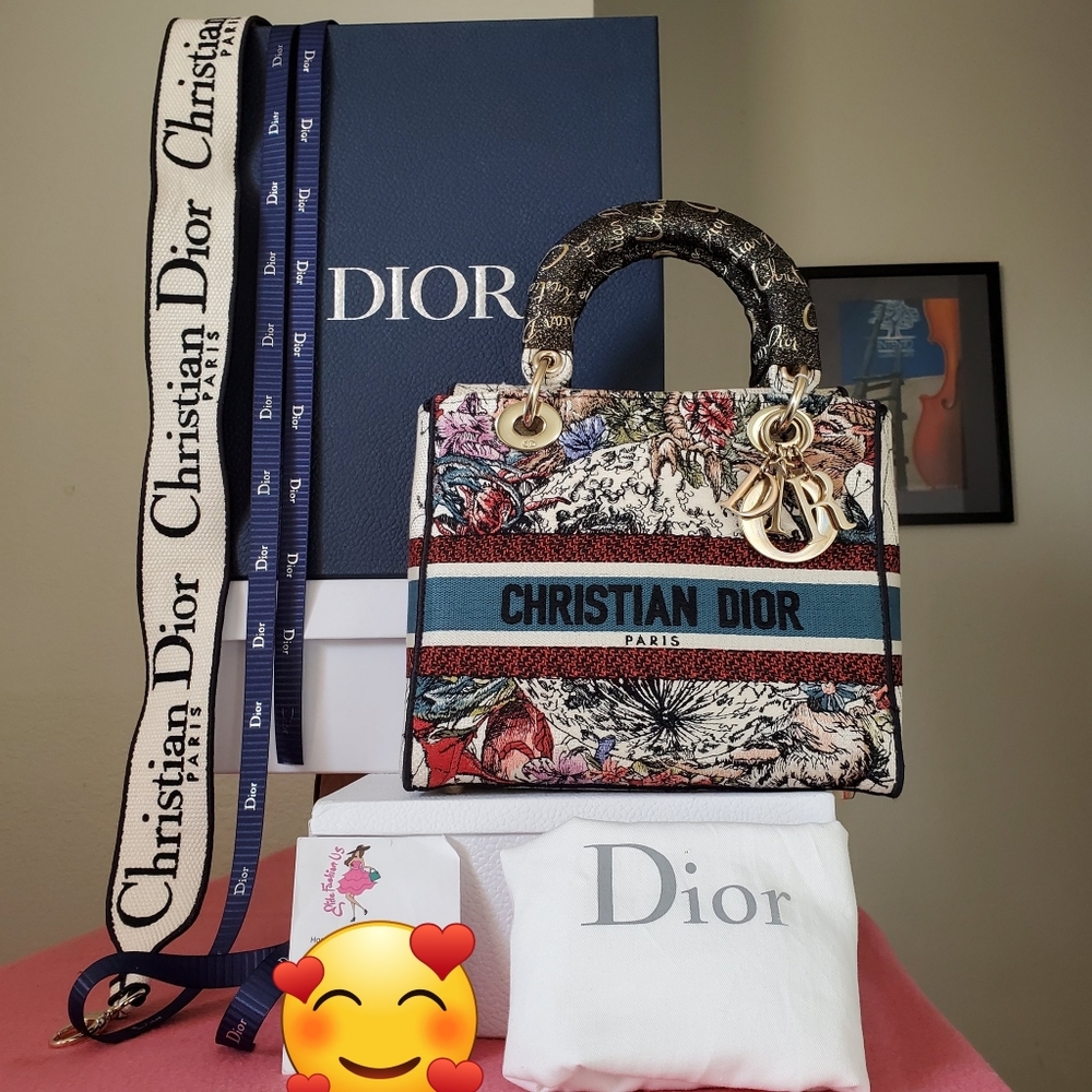 Lady Dior d lite latte medium bag